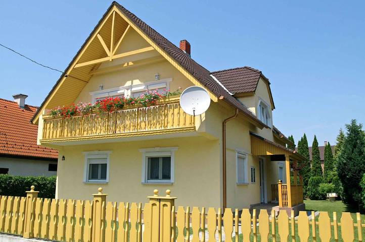 Ferienhaus für 5 Personen, mit Garten in Balatonmariafürdö
