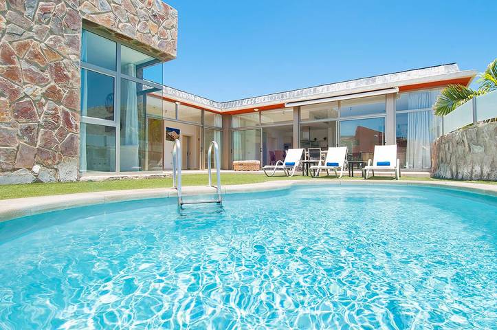 Casa rural para 6 personas, con jardín además de terraza y jacuzzi en Mogán - 2