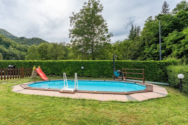 Casa vacanze 'Neva' con piscina privata, terrazza privata e Wi-Fi in Pescaglia, Riviera Toscana