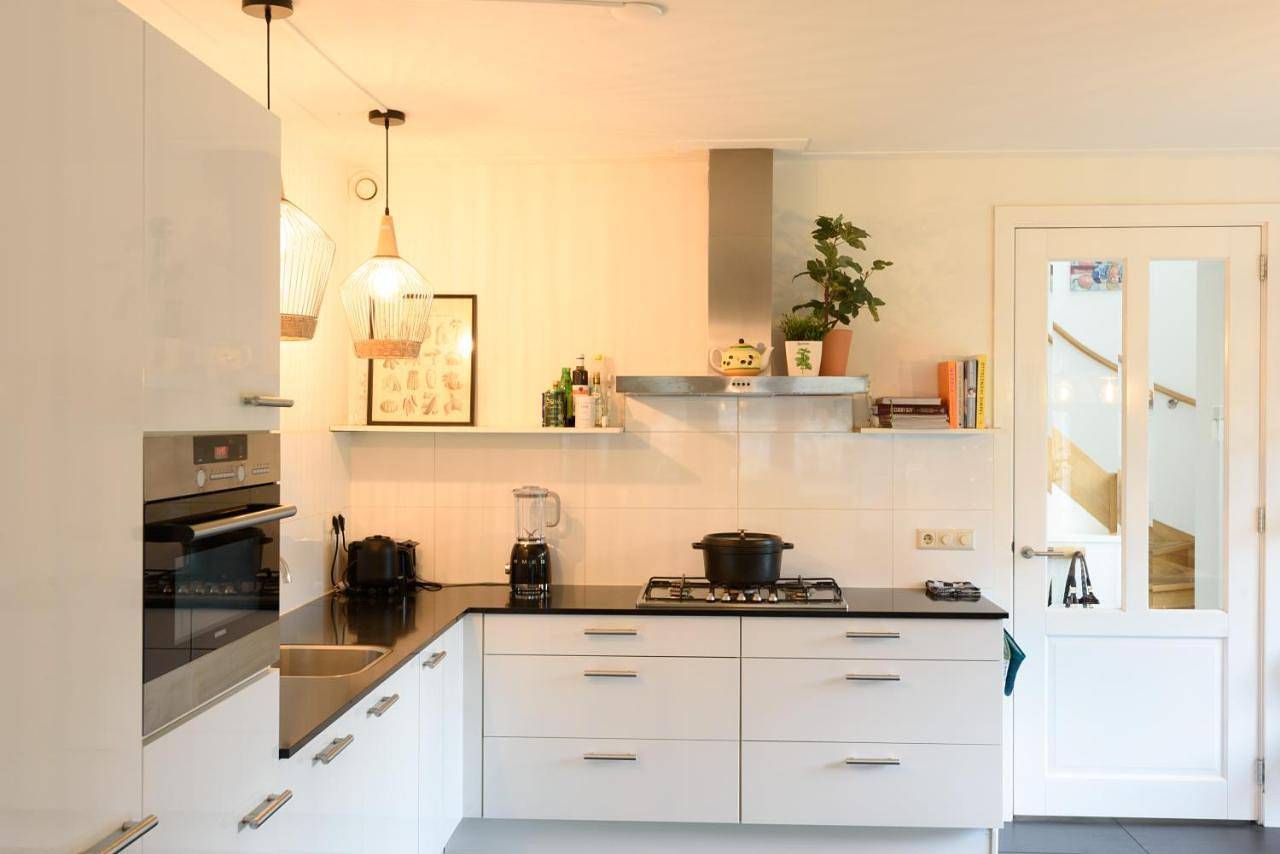 Spacious Family Home near Zandvoort Beach & Amsterdam in Overveen, Niederländische Nordsee
