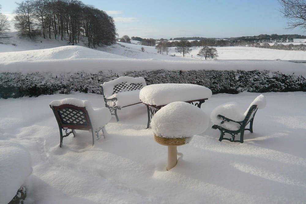 Short breaks avail now !!! 2nights min, log fire,Pets welc,wine /chocs  Inc. in North Pennines AONB