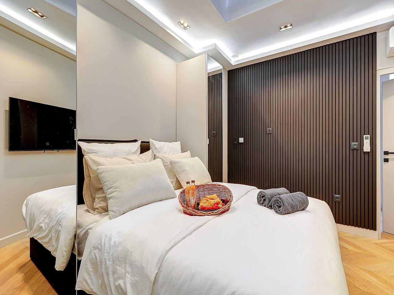 Appartement entier, Appt Élégant et climatisé - 3Br/10P - Le Marais in 3e arrondissement, Paris