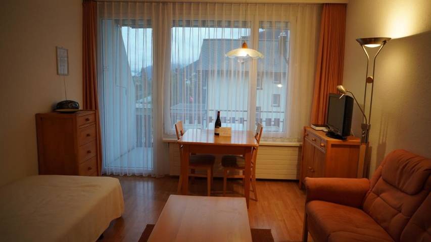 Ferienwohnung für 2 Personen, mit Balkon und Ausblick in Davos - 4