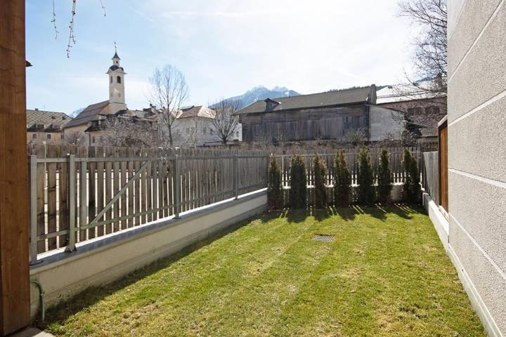 Gîte pour 6 personnes, avec terrasse et vue, animaux acceptés à Villabassa - 4