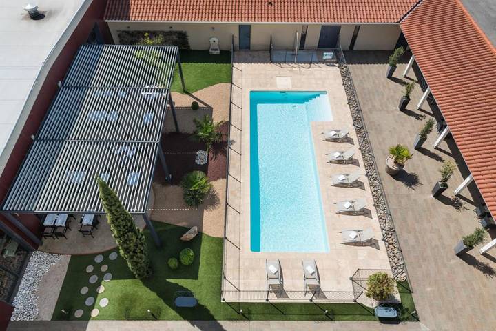 Hôtel pour 2 personnes, avec piscine et terrasse