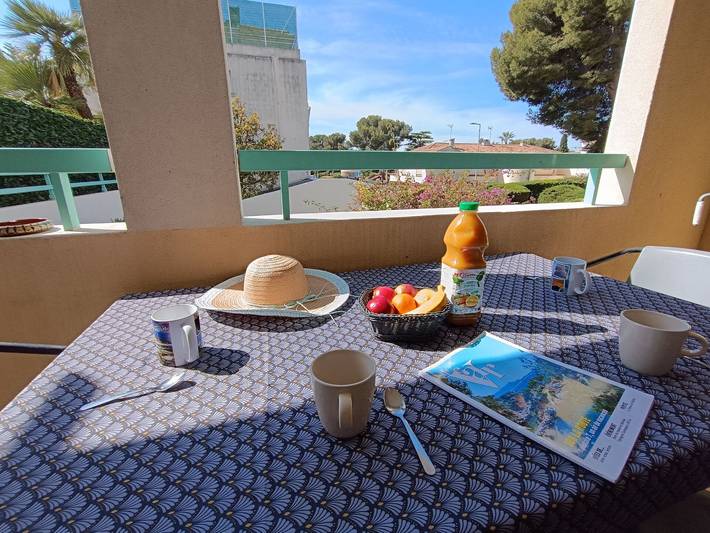 Gîte pour 4 personnes, avec terrasse dans Plage du Val Fleuri - 2