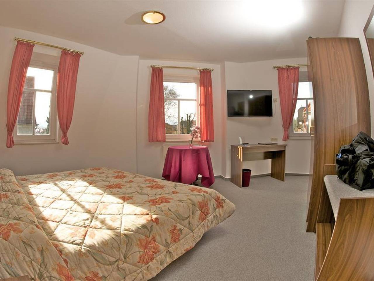 Hotel Weberhof - Einzelzimmer in Zittau, Zittauer Gebirge