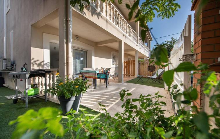 Location de vacances pour 4 personnes, avec jardin, animaux acceptés dans Plage des Chalets - 3