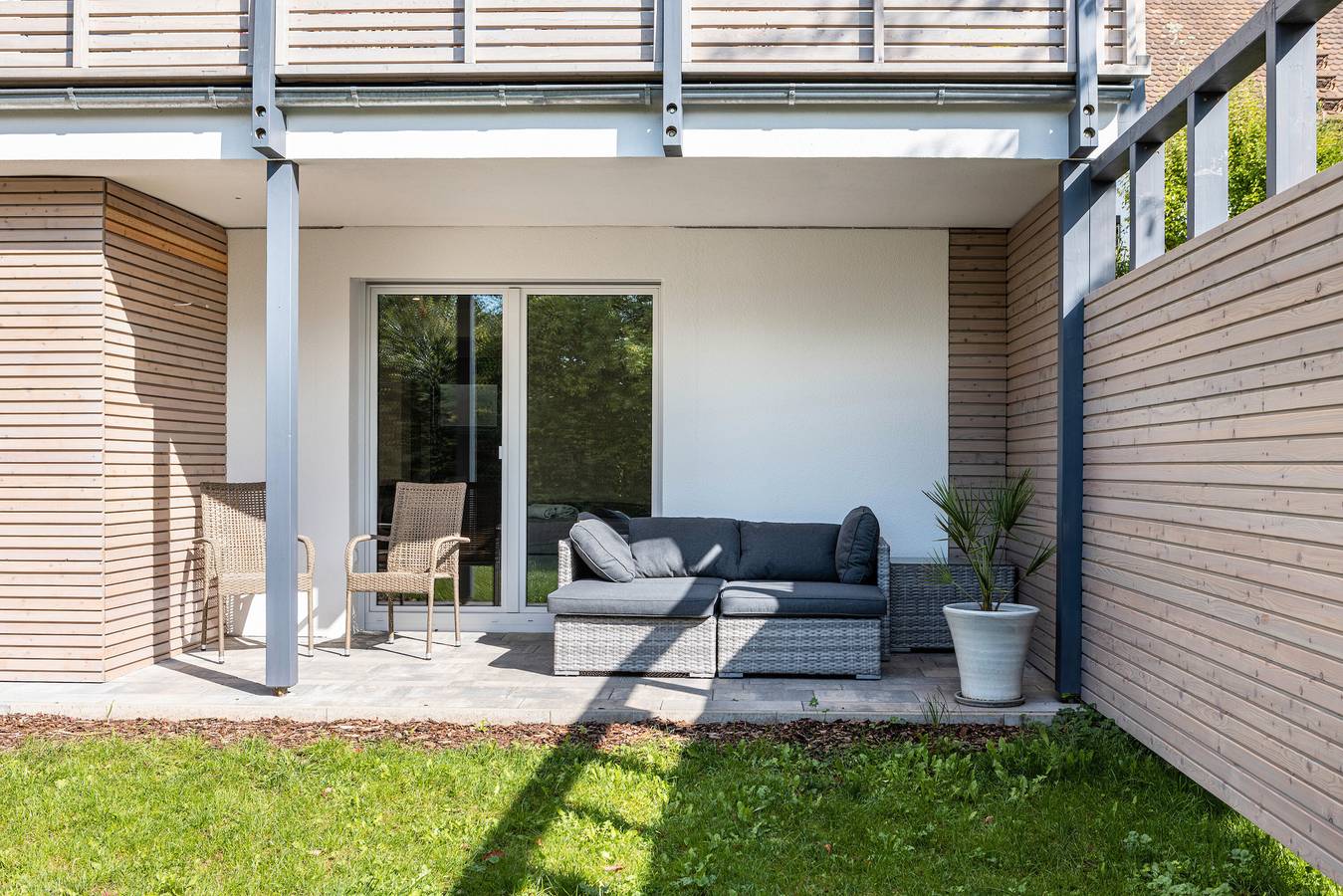 Ganzes Studio, Ferienwohnung 2 Coburg-Creidlitz  mit privater Terrasse, privatem Garten und Wi-Fi in Coburg, Oberes Maintal - Coburger Land