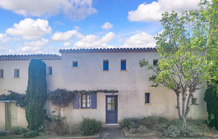 Ferienhaus für 6 Personen, mit Pool und Terrasse sowie Garten