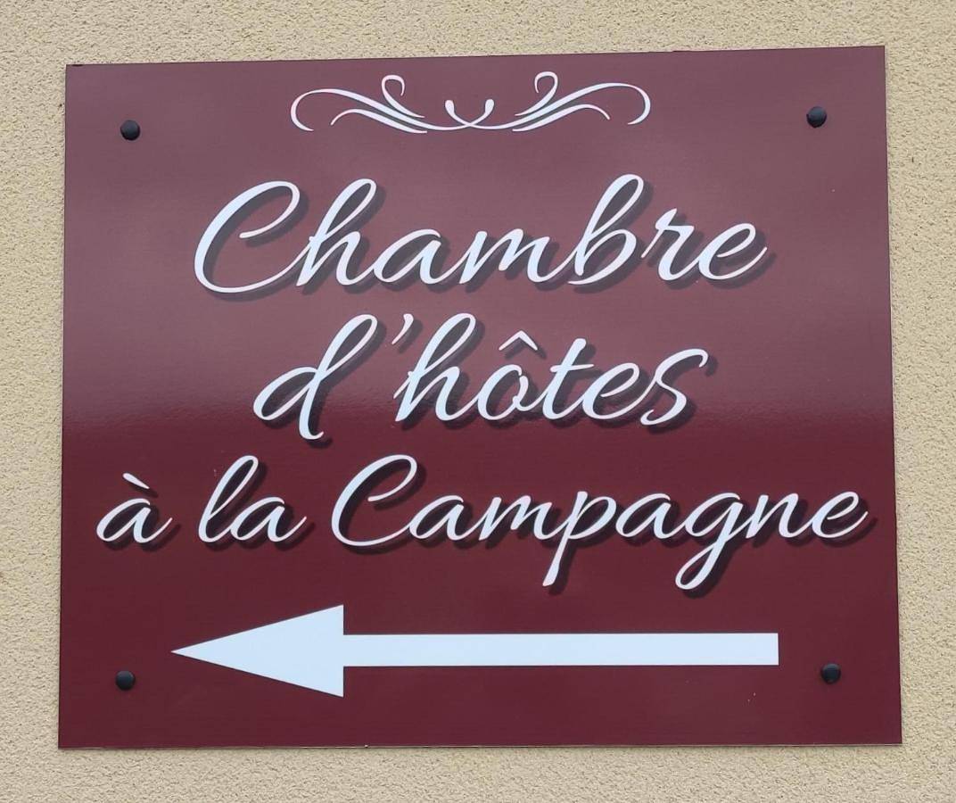 Chambre d hôtes à la campagne in Tilleux, Neufchâteau