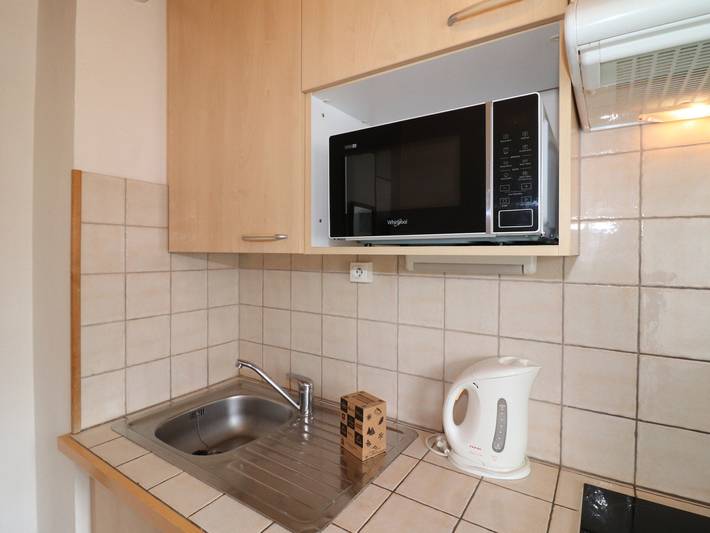 Geheel appartement, 2-room apartment, ski-in/ski-out, southwest balcony, pets allowed in Tignes, Massif de la Vanoise