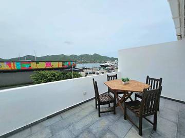Gîte pour 6 personnes, avec vue et balcon dans Simpson Bay