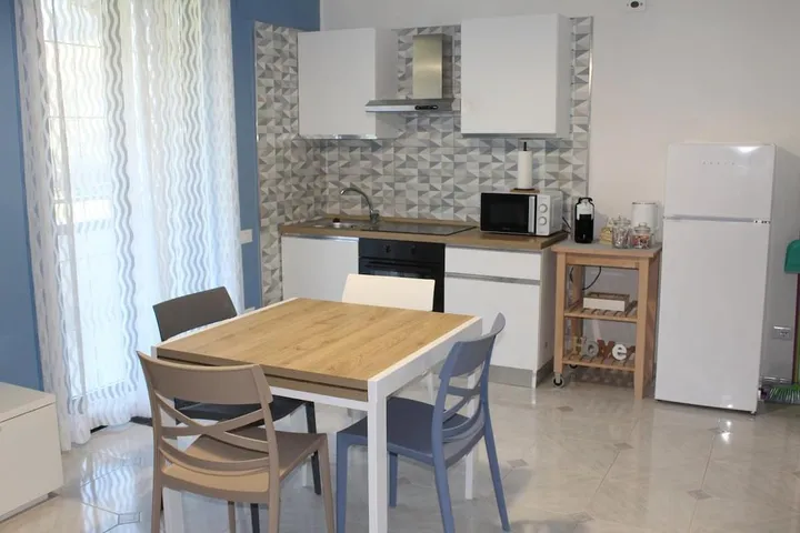 Appartamento vacanze per 5 persone, con panorama e giardino nonché balcone - 1