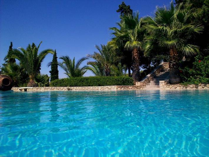 Location de vacances pour 17 personnes, avec jardin ainsi que piscine et vue, animaux acceptés dans Spetses - 3