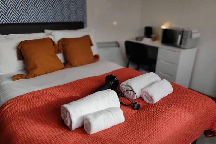 Apartment for 2 people in Swansea