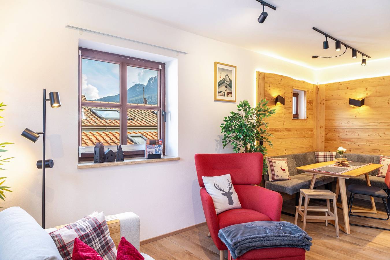 Ganze Wohnung, Ammerstube - Alpine Design-Ferienwohnung zentral in Oberammergau in Oberammergau, Bayerische Alpen