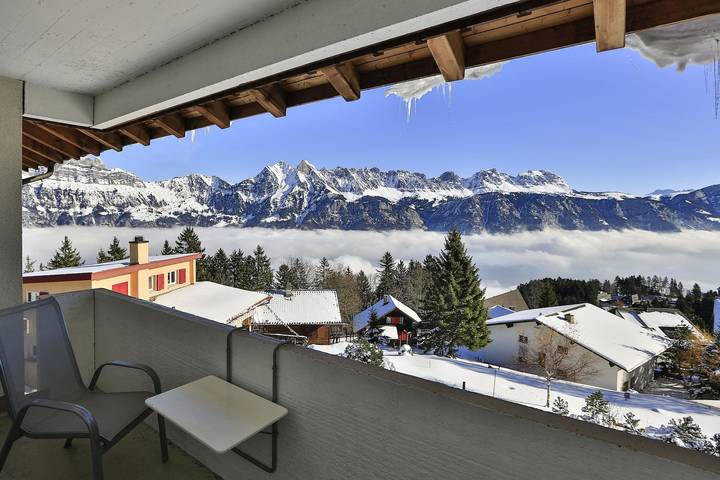 Ganze Ferienwohnung, Haus Wogesa (Charmingstay) - 3.5-Zimmerwohnung Urs in Flumserberg, Flums