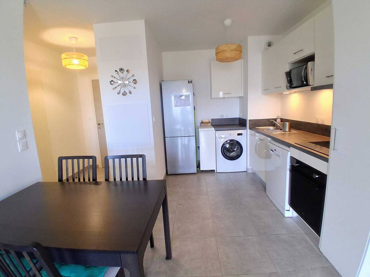 Ganze Wohnung, 45m² Klimatisierte Wohnung mit Terrasse in Mèze, 4 Pers in Mèze, Mittelmeerküste (Frankreich)