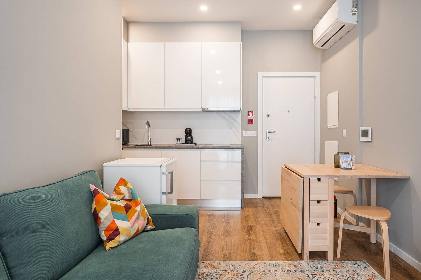 Cały apartament, Guestready - Lovely city retreat in Boavista in Cedofeita, Porto