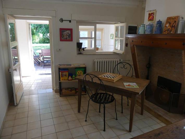 Location de vacances pour 6 personnes, avec jardin à Férolles - 3