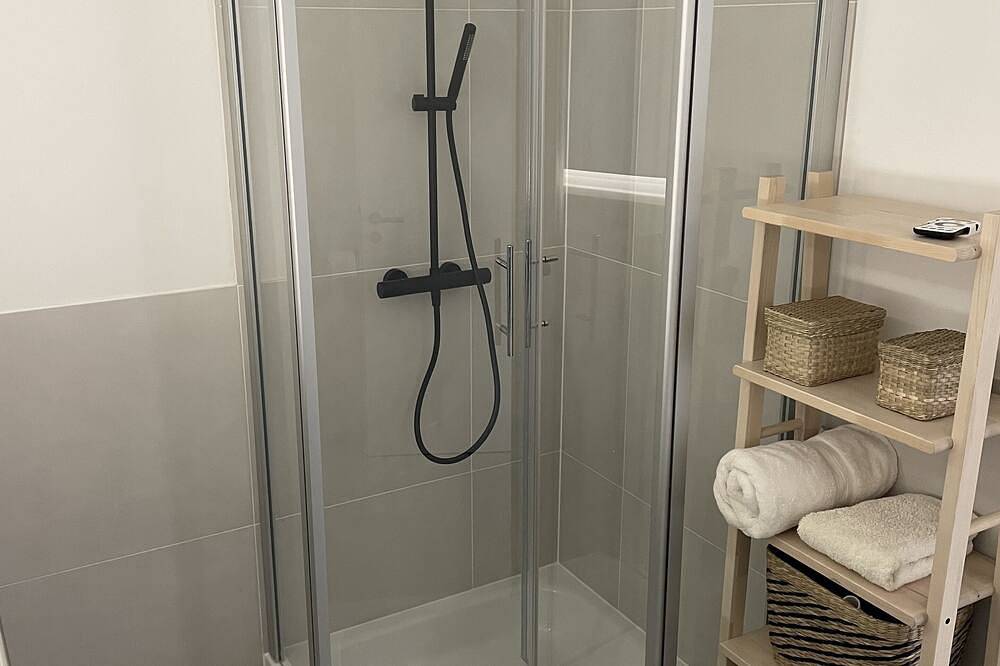 Ganze Wohnung, Wassersleben bei Flensburg Renoviertes Beach Apartment mit Meerblick & strandnah in Wassersleben, Harrislee