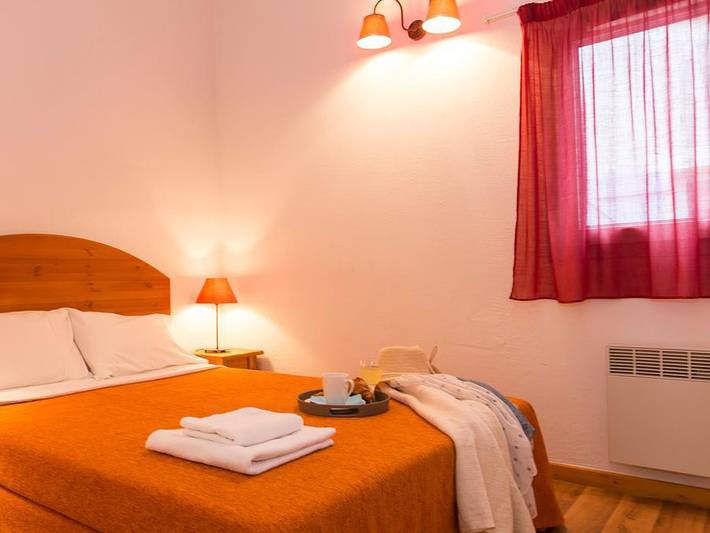 Appartement entier, Résidence Odalys Référence Les Sources de Manon - Appartement 6 personnes - 2/3 pièces duplex 6 pers. in Vallon-Pont-d'Arc, Gorges de l’Ardèche