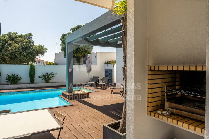 Aqua Villa in Praia dos Pescadores (Ericeira), Ericeira