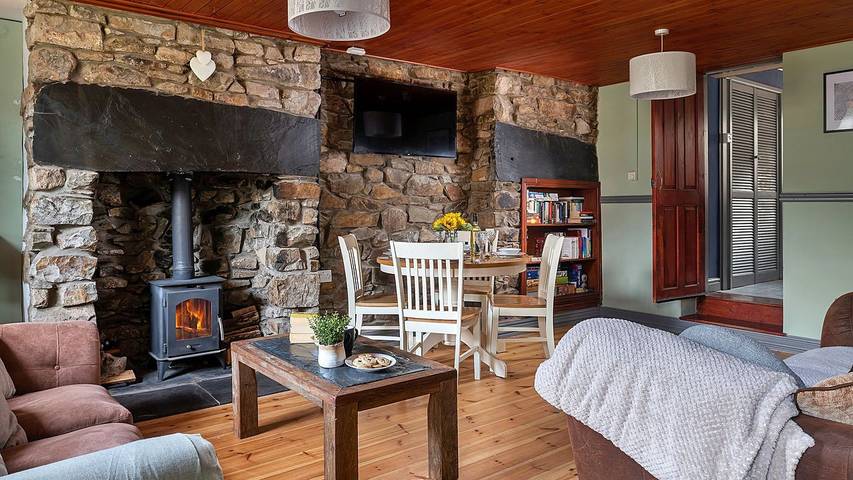 Vacation rental for 4 people, with yard in North-Wales