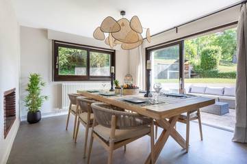 Cottage pour 8 personnes, avec jardin à Ceyrat