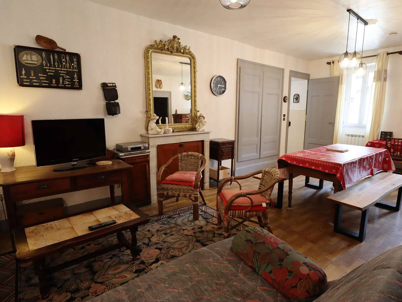 Apartamento entero, Apartamento acogedor para 6 personas con balcón soleado y local para esquís in Arêches, Beaufort (Rhône-Alpes)