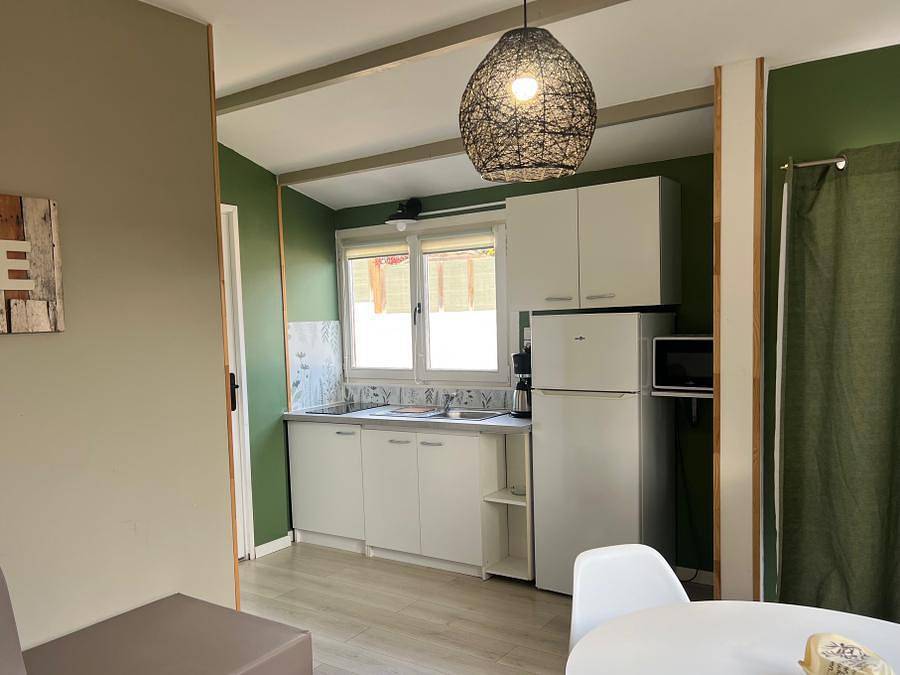 Camping Parc des Fontanettes - Chalet 2 persons - Cabasson Chalet 26M² 1Bed. 2 People in La Seyne-sur-Mer, Toulon region