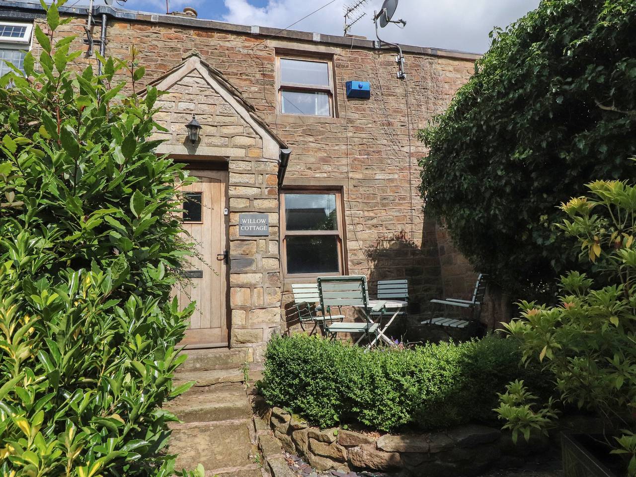 Log Cabin for 4 People in Forest Of Bowland