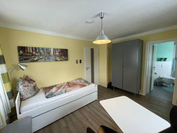 Ganze Wohnung, Ferienwohnung Kröner - Appartement Kröner 1 in Donauwörth, Schwäbische Alb Radweg Region