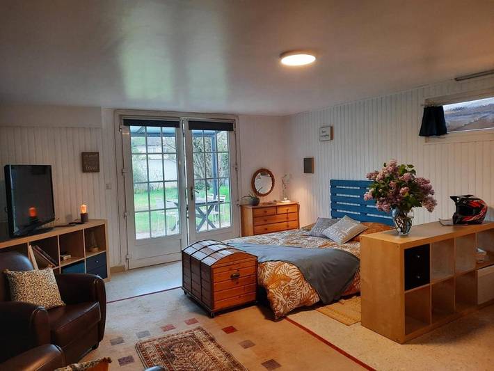 Gîte pour 2 personnes, avec Terrasse et Jardin à Meyzieu