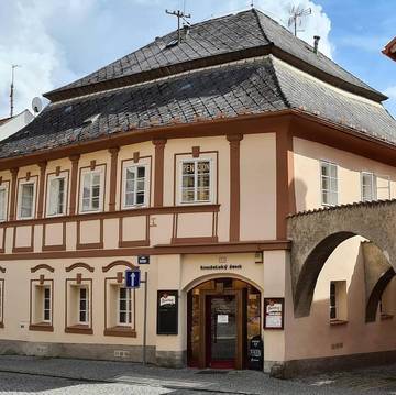 Gîte pour 6 personnes, avec jardin à Domažlice