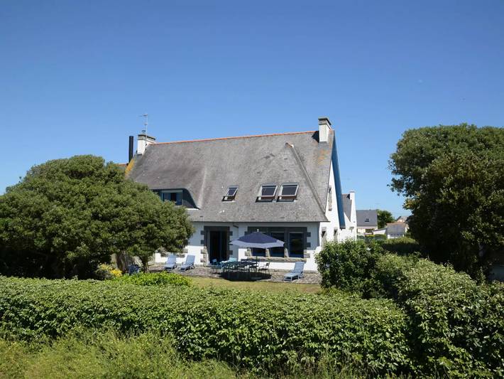 Location de vacances pour 8 personnes, avec jardin dans Plage de Grève Blanche (Guilvinec)