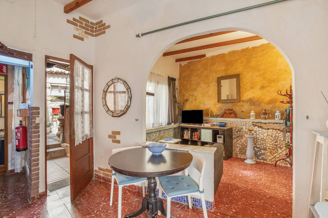 Casa Rústica San Francisco 3: terraza, jardín y Wi-Fi in Telde, Gran Canaria Este