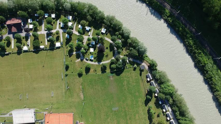 Camping für 6 Personen, mit Garten und Pool sowie Terrasse, mit Haustier in Österreich - 4