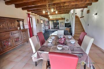 Gîte pour 6 personnes, avec terrasse et jardin à Loscouët-sur-Meu