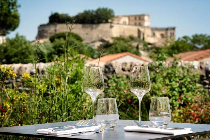 Hôtel pour 2 personnes, avec piscine et jardin à Grignan - 4