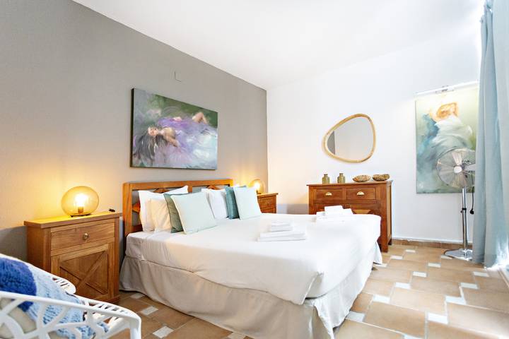 Casa de férias para 4 pessoas, com jardim e varanda e ainda piscina and vista para o mar em Cabanas de Tavira