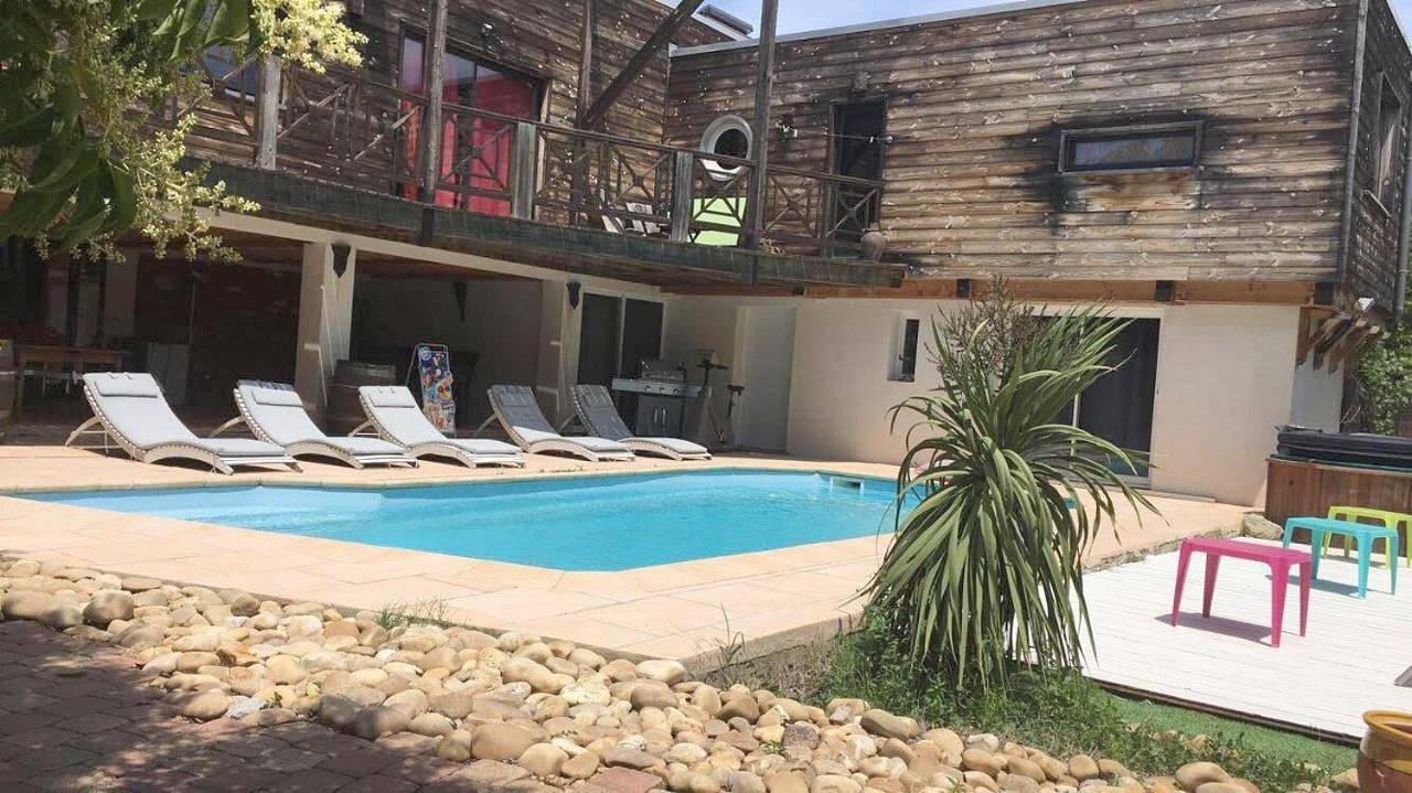 Double Room with Private External Bathroom in Baillargues, Côte méditerranéenne (France)