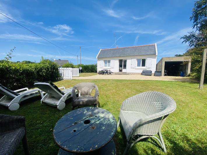 Gîte pour 2 personnes, avec terrasse et jardin
