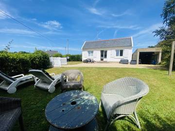 Gîte pour 2 personnes, avec terrasse et jardin à Penvénan