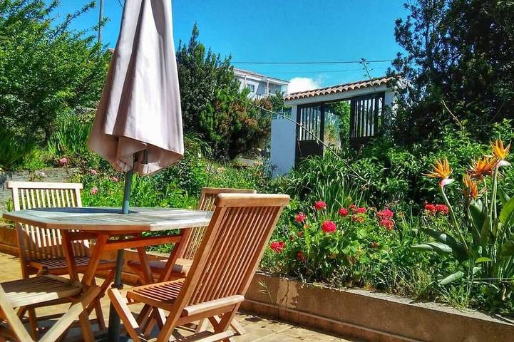 Cottage für 4 Personen, mit Terrasse und Garten - 1