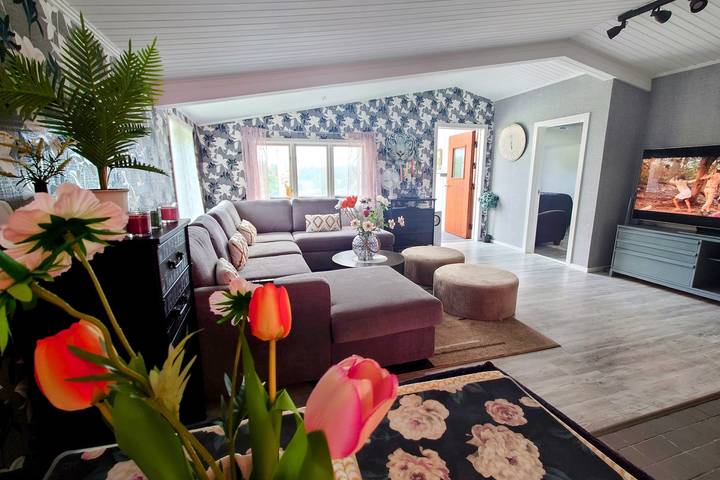 Villa für 15 Personen, mit Balkon/Terrasse und Meerblick sowie Seeblick in Schweden - 3