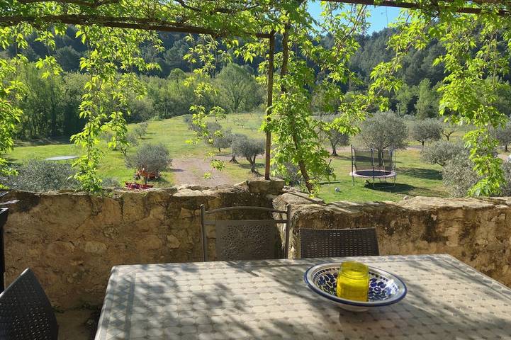 Maison de campagne pour 6 personnes, avec jardin à Grambois