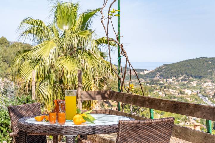 Casa de Férias 'Can Jaumins' com Vista Montanha, Piscina Partilhada e Wi-Fi in Sóller, Maiorca (Oeste)