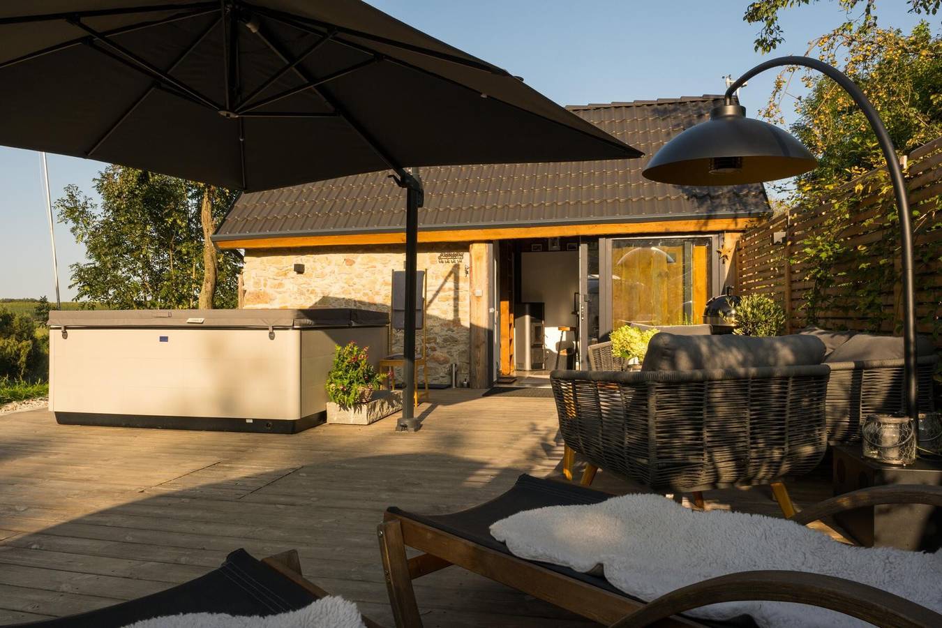 Chalet 'Sternenzauber' mit Privatterrasse und Wlan in Kirchstetten (Wienerwald), Traisental